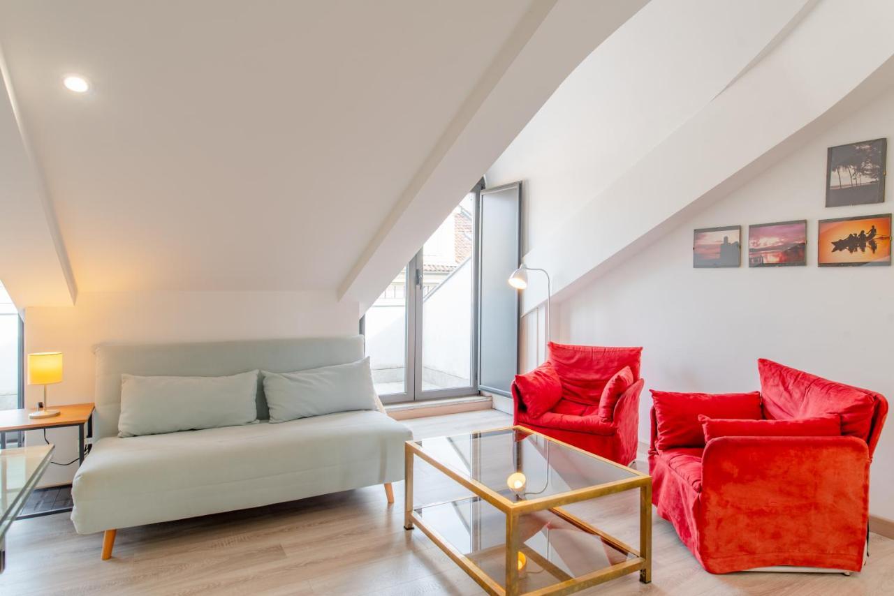 Centro, 2 Bagni, 2 Camere: La Casa Sui Tetti Turin